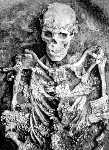 sexy naked sluts with there legs spread methods of dating skeletal remains